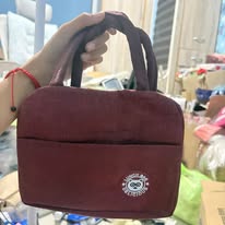 757921729_122261100224156663_2213682150087436003_n Lunch bag
