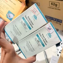 760549159_122261162786156663_1477984229767794332_n Sunscreen